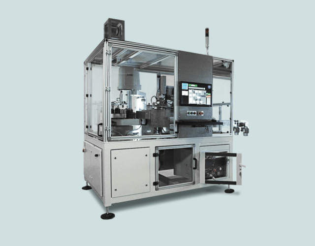 Labelling robotic cell